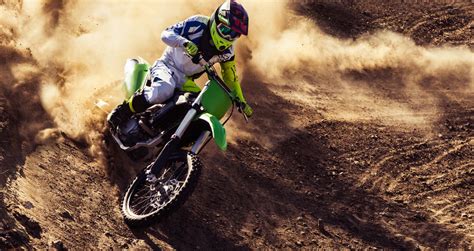 Important Beginner Dirt Bike Riding Tips for a Safe and Smooth Ride