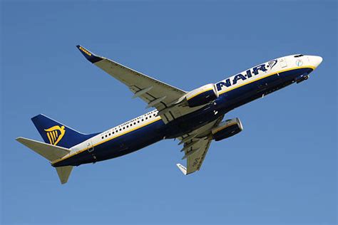 110+ Ryanair Jet Airplanes Interior Stock Photos, Pictures & Royalty ...