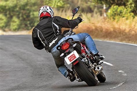 Benelli TNT 300 review, road test - Autocar India