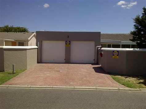 House Frank | Plattekloof Glen - GoldPro