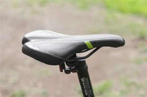 How to Choose a Bike Saddle (Buyers Guide)