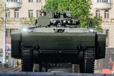 Kurganets-25 APC [1100x734] Chinese Armor, Armored Truck, Military ...