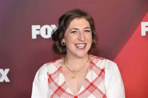 Mayim Bialik could be out of 'Jeopardy!' after Ken Jennings' 'virtue ...