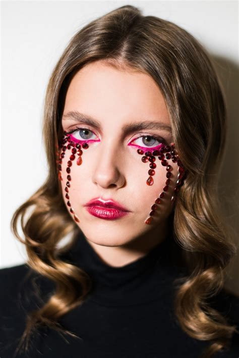 5 easy last minute Halloween makeup ideas for girls and women + tutorials