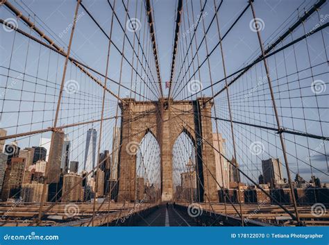 Brooklyn Bridge Sunrise Day. Close Up View of Brooklyn Bridge in New York City Editorial Image ...