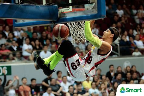 Arwind Santos to still do 'Spider-Man' dunk despite league memo