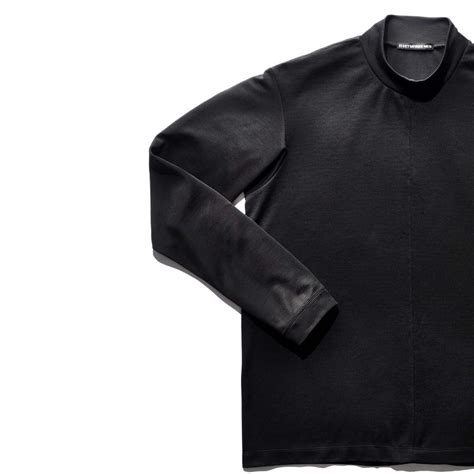 Steve Jobs's Iconic Mock Turtleneck is Getting Reimagined