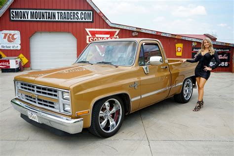 1985 Chevrolet Silverado | Classic Cars & Muscle Cars For Sale in Knoxville TN