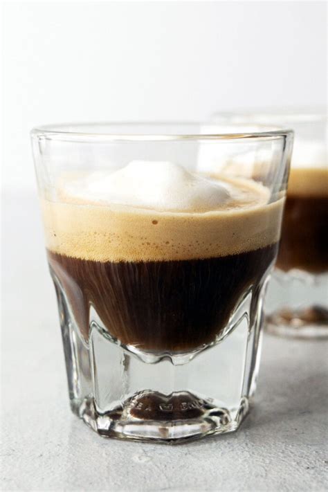 Macchiato: Overview, Steps to Make It, and How to Order It at Starbucks ...