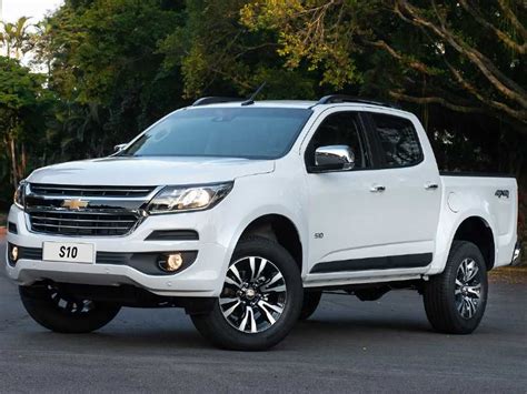 Picape média para trabalho e lazer: comprar uma Chevrolet S10 diesel ou flex? - Guru dos Carros