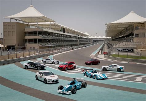 Yas Marina Circuit - State-of-the-art driving experience | magic4.club