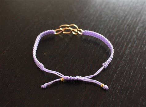 How to make an adjustable knot!! | Macrame bracelets, Macrame bracelet diy, Making bracelets ...