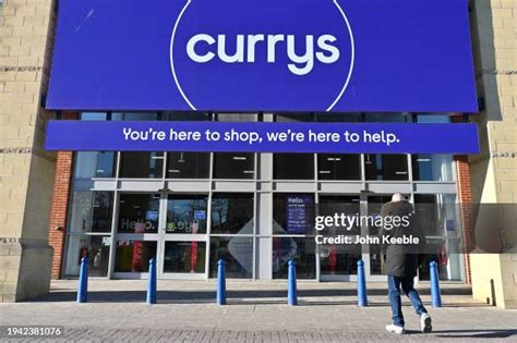 304 Currys Store Stock Photos, High-Res Pictures, and Images - Getty Images