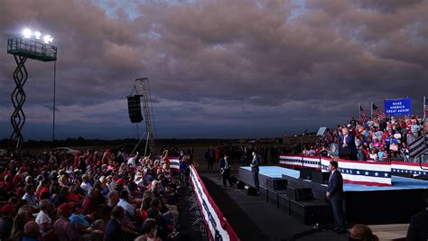 How Many Attended Trump's North Carolina Rally? Crowd Photos