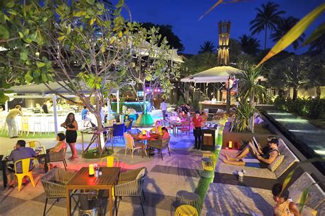 7 Best Nightlife Experiences in Karon Beach - Where to Go at Night in ...