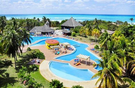 11 Best All Inclusive Resorts in Cuba for Families (for 2024)