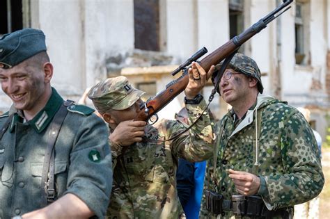 Stepping back in time, U.S. Soldiers invited to WWII reenactment in ...