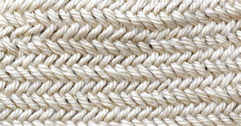 How To Knit the Horizontal Herringbone Stitch – Mama In A Stitch