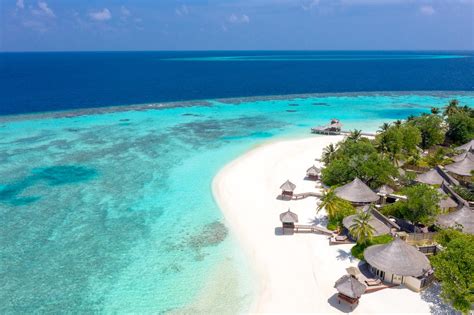 10 Best Maldives Beaches - The Most Stunnig Beaches in the Maldives