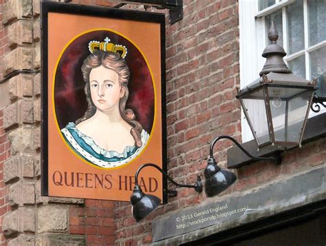 Stockport Daily Photo: Q is for the Queen's Head