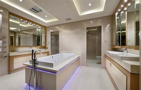 18 Astounding Luxury Bathroom Lighting That Will Delight You