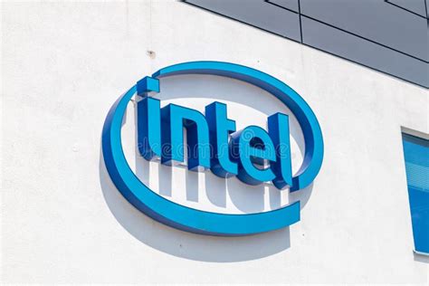 Intel Logo Used from January 3, 2006 To September 2, 2020. Editorial ...