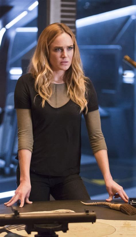 Legends of Tomorrow - 1x13 - Sara Lance / White Canary (HD) | Legend of tomorrow, Caity lotz ...