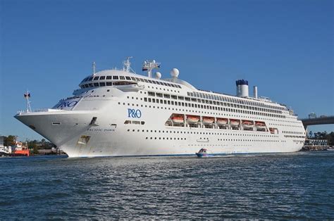 Pacific Dawn ( imo nr. 8521232) | Cruise ship, P&o cruises, Ocean cruise