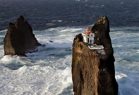 News Tagged with “Lighthouses” - Iceland Monitor