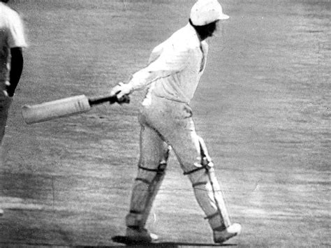 Cricket Perth Test: Dennis Lillee’s aluminium bat, Australia v New ...