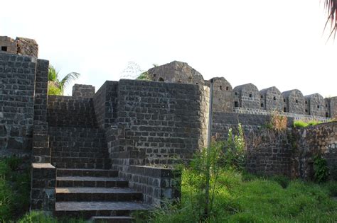 BHUIKOT FORT - SOLAPUR Photos, Images and Wallpapers, HD Images, Near by Images - MouthShut.com