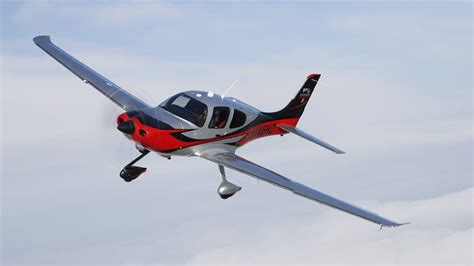 Cirrus SR22 - AOPA