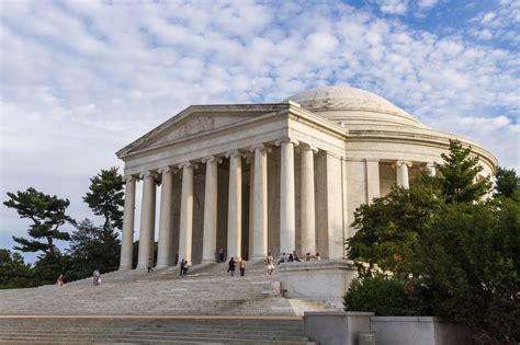 The Jefferson Memorial: A Majestic Tribute to the Legacy of One of ...