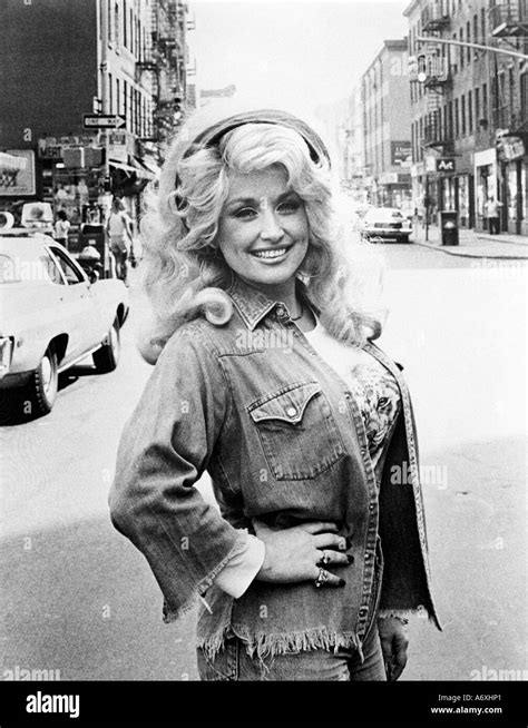 Dolly Parton Black and White Stock Photos & Images - Alamy