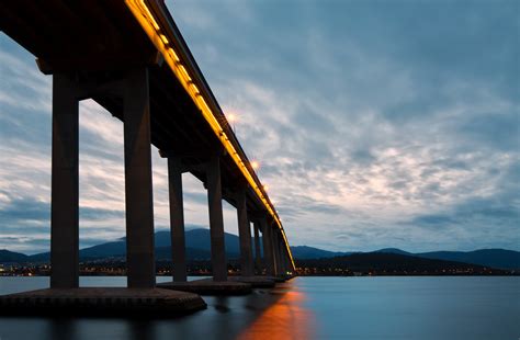 into the night | The Tasman Bridge from Hobart's eastern sho… | Flickr