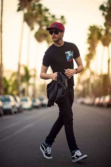 Men Outfits with Vans-20 Fashionable Ways to Wear Vans Shoes