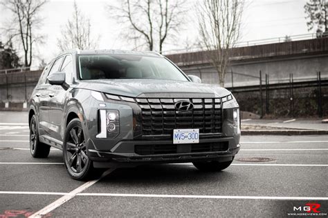 Comparison: 2023 Hyundai Palisade vs 2023 Kia Telluride - M.G.Reviews