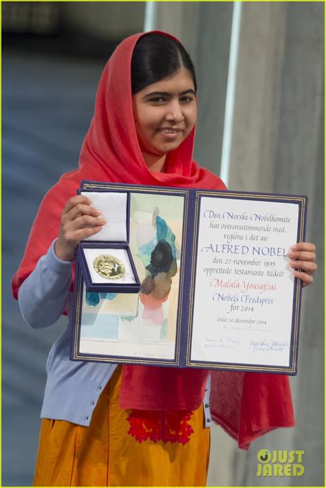 Activist Malala Yousafzai Accepts Nobel Peace Prize in Norway: Photo 3259020 | Malala Yousafzai ...