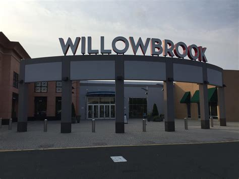 Willowbrook Mall to get new anchor store. See who'll join Bloomingdale's, Macy's