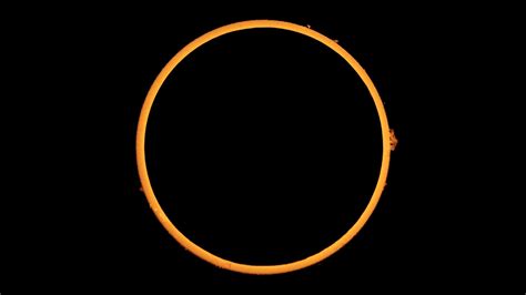 Photographer took over 200,000 shots for this stunning 8k annular solar ...