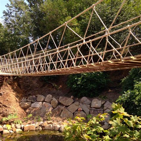 Suspended Rope Bridge photos — Treehouses, Rope Bridges, Treetop Walkways and Nest Swings