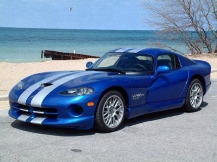 Dodge Viper ACR specs, 0-60, quarter mile, lap times - FastestLaps.com