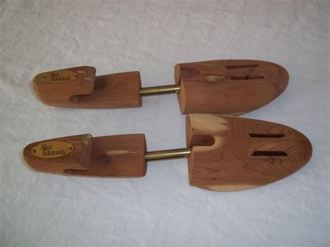 Allen Edmonds Size Medium Cedar Wood Shoe Tree Stretchers 1 Pair #fashion #clothing #shoes # ...