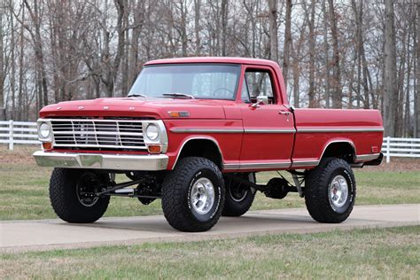 1969 FORD F-100 PICKUP