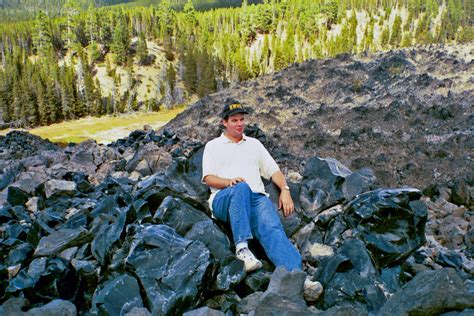 Obsidian (Big Obsidian Flow, erupted 700 A.D.; Newberry Vo… | Flickr