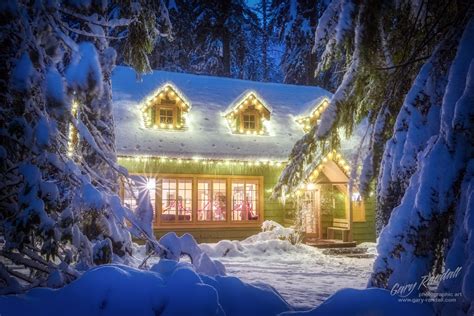 A Christmas Cabin in The Woods. - Gary Randall Photographer