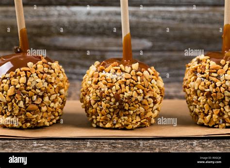 Caramel Candy Apple Stock Photo - Alamy