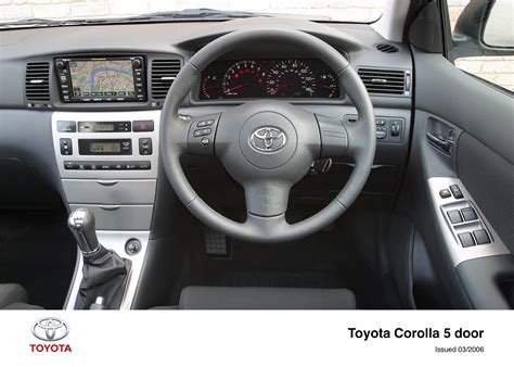 Corolla Interior (2004 - 2007) - Toyota Media Site