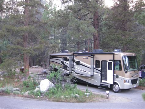 CampgroundCrazy: Lower Twin Lakes Campground, Bridgeport, California