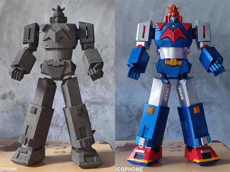 Cosplay Crafter Creates Voltes V Figurine Out Of Rubber - JEFusion